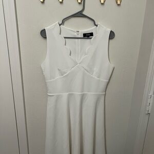 White Sleeveless Dress